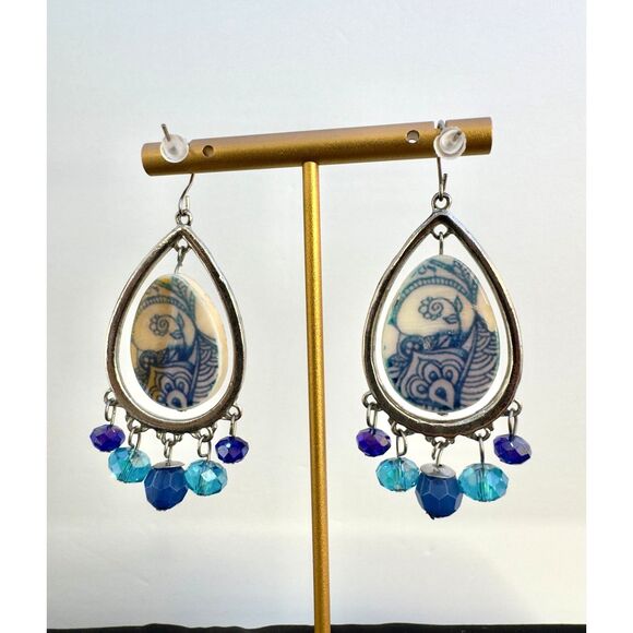 Painted Mother of Pearl Dangle Earrings - Picture 2 of 4